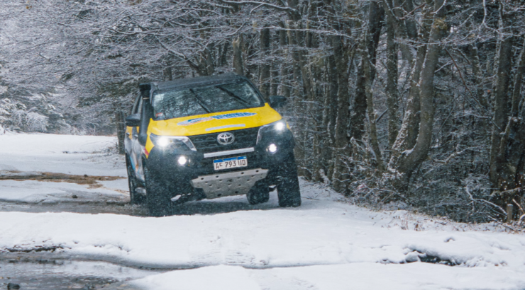 Winter Offroad Lakes