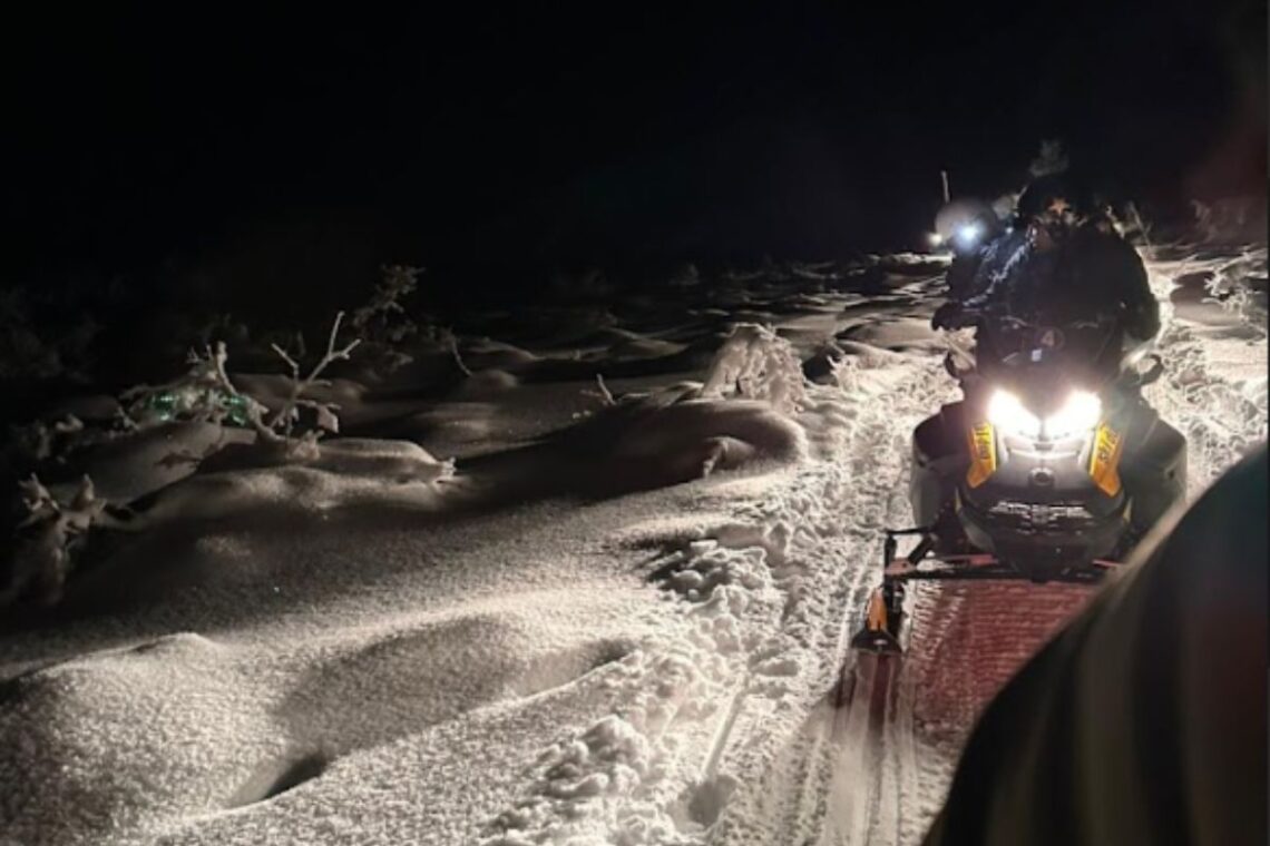 noches blancas moto de nieve