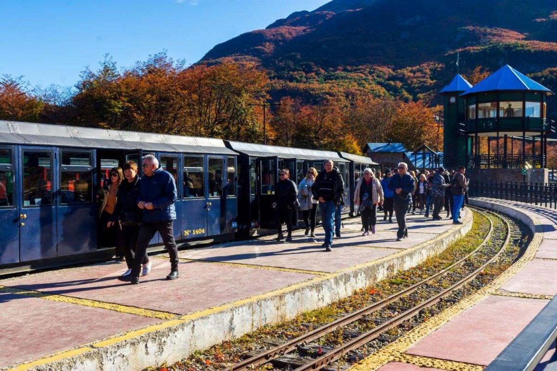 tren del fin del mundo mayo en ushuaia