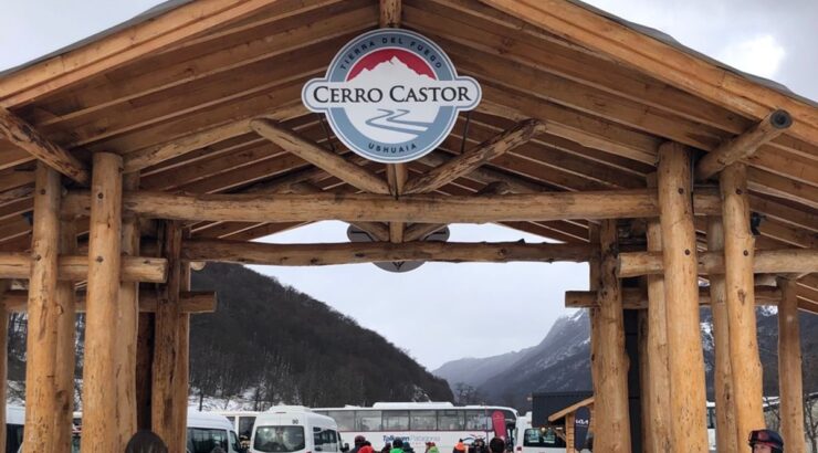 Transfer Cerro Castor