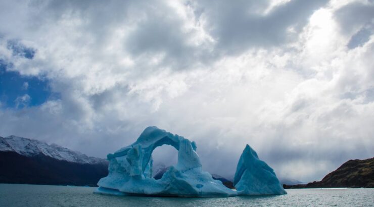 Gourmet Glaciers Cruise Experience