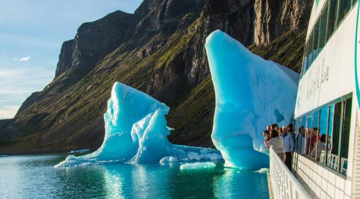 Gourmet Glaciers Cruise Experience