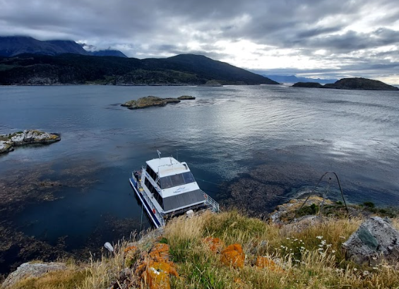 Parque Nacional Tierra del Fuego + Isla Redonda